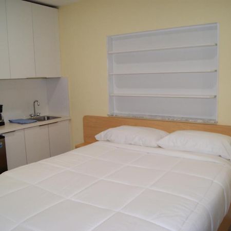Private Studio Two Miles From Hard Rock Stadium Miami Gardens Ngoại thất bức ảnh